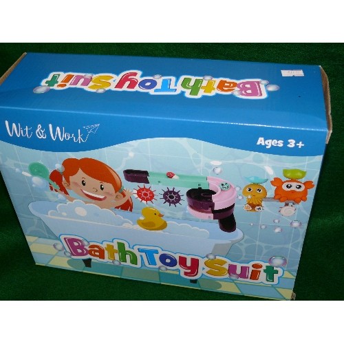 281 - KIDS BATH TOY SUIT, NEW AND BOXED.