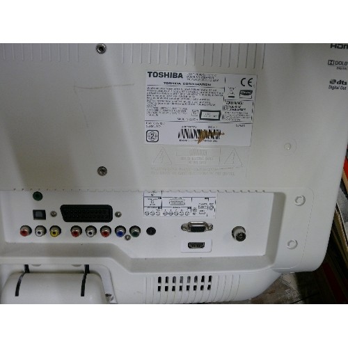 306 - WHITE TOSHIBA 22