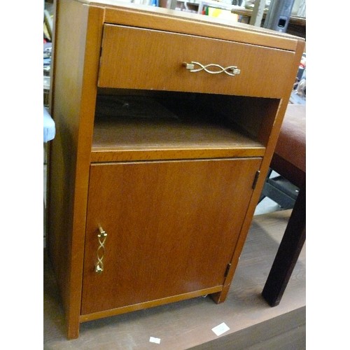 364 - SMALL WOODEN RETRO BEDSIDE CUPBOARD AND A STOOL.