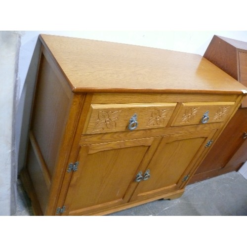 402 - ATTRACTIVE SIDEBOARD WITH FLOWER CARVING TO DRAWER FONTS 2/2.