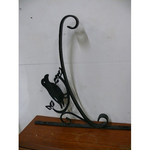 454 - WROUGHT IRON HANGING BASKET BRACKET BIRD DESIGN.