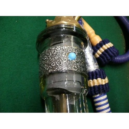 116 - LARGE DECORATIVE BRASS AND GLASS HOOKAH PIPE.