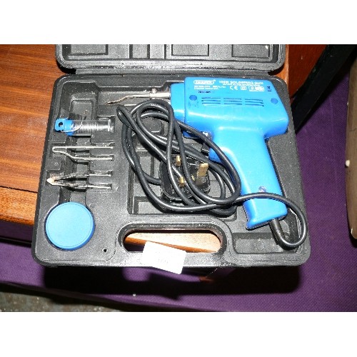 160 - DRAPER SOLDERING GUN IN IT'S CASE WITH ACCESSORIES.