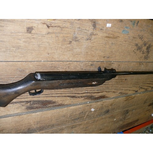 82 - WESTLAKE BREAK BARREL AIR RIFLE