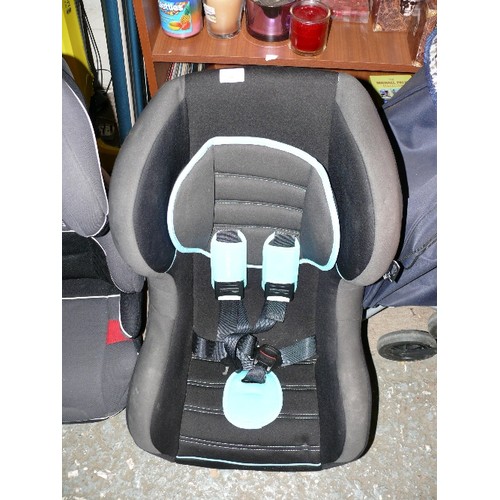 189 - TWO CHILDRENS CAR SEATS