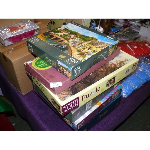 175 - SELECTION OF GAMES AND JIGSAWS