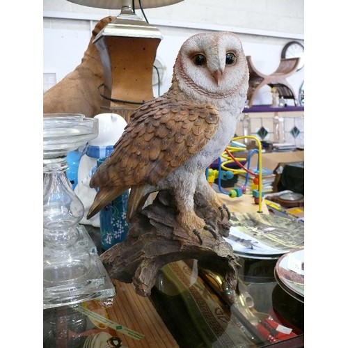 290 - LARGE OWL FIGURINE