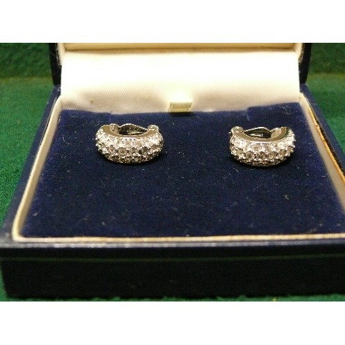 47 - A PAIR OF SWAROVSKI CRYSTAL CLIP EARRINGS MARKED 'SWAROVSKI' & WITH A SWAN MARK.