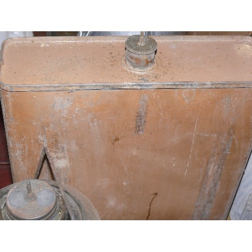 208 - PARAFFIN HEATER SPARES/FUEL TANK/CHIMNEYS/FUEL SUPPLY TANK.