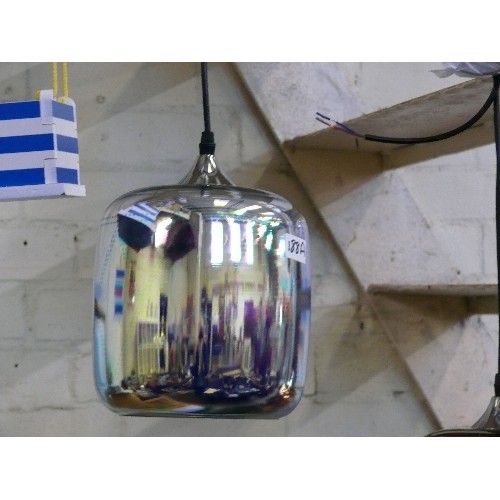 188A - SILVER COLOURED RETRO LIGHT FITTING