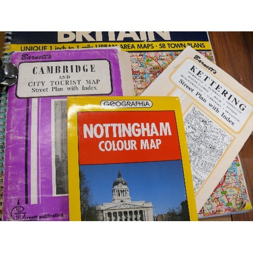 332 - COLLINS LARGE BRITISH ROAD ATLAS PLUS A QUANTITY OF COUNTRY AND STREET MAPS.