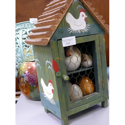 450 - WOODEN DECORATIVE CHICKEN COUPE WITH CERAMIC GLAZED CHICKENS AND ONYX EGGS.