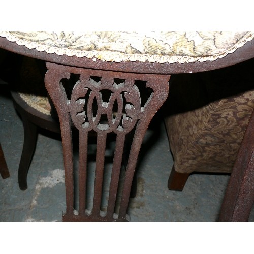 489 - Set of four Edwardian salon chairs, two with arms.