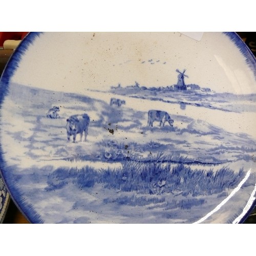 327 - THREE VINTAGE PORCELAIN PICTURE WALL PLATES, ONE SPODE, ONE DELPH AND ONE WILLOW PATTERN.