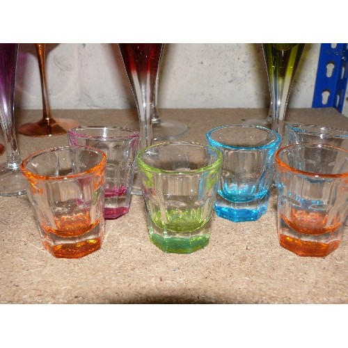 365 - A NICE SELECTION OF MIXED COLOURED GLASSWARE.