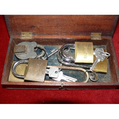 62 - WOODEN JEWELLERY BOX CONTAINING VARIOUS SIZES PADLOCKS WITH KEYS.