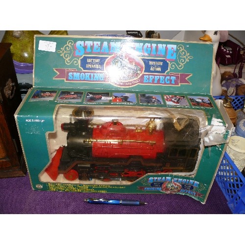 113 - BATTERY OPERATED STEAM ENGINE WITH SMOKING EFFECT, BOXED.