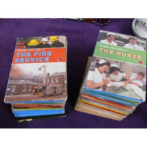 127 - COLLECTION OF VINTAGE LADYBIRD BOOKS.