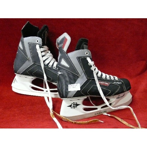 143 - PAIR OF ICE SKATES, 'EASTON 7.0'.