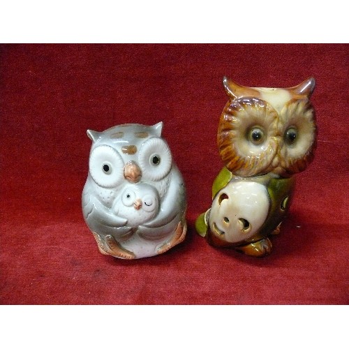 158 - AN OWL MONEYBOX PLUS AN OWL TEALIGHT HOLDER.