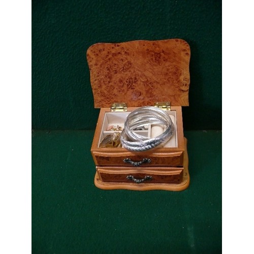 25 - JEWELLERY BOX WITH CONTENTS OF COSTUME JEWELLERY.