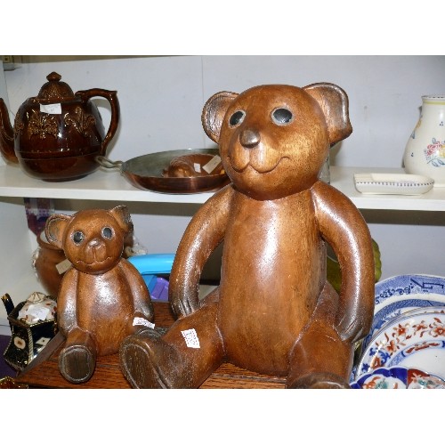 109A - TWO WOODEN BEARS