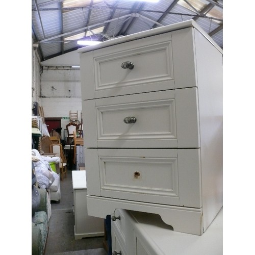 398 - PAIR OF THREE DRAWER BEDSIDE CHESTS IN WHITE (MATCH LOT 395).