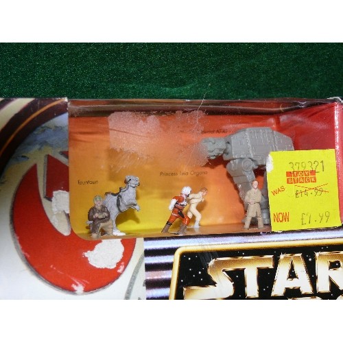 104 - A STAR WARS MICRO MACHINES TRANSFORMING ACTION SET LUKE SKYWALKER/HOTH, APPEARS TO BE NEW AND SEALED... 