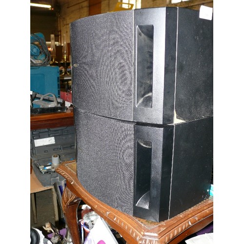 199 - A PAIR OF BOSE SPEAKERS.