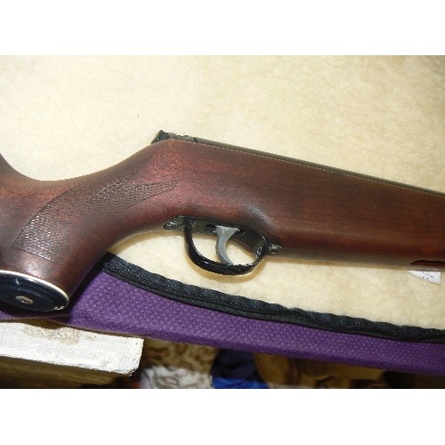 105 - A WEBLEY ECLIPSE .22 AIR RIFLE WITH CASE.