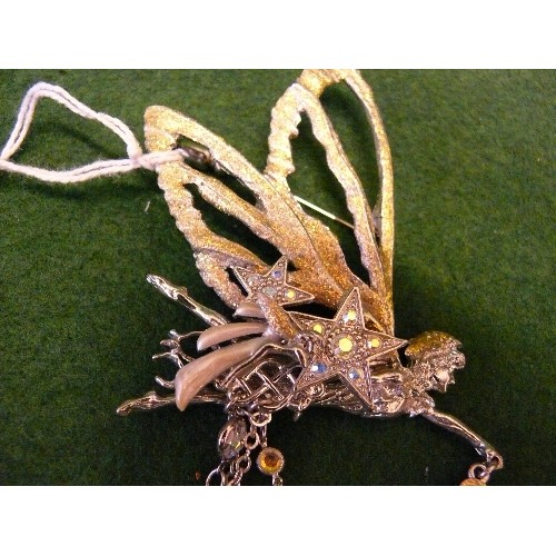 18 - FINEST NEW YORK USA FASHION 'KIRKS FOLLY' FANTASY FLYING FAIRY  ENAMEL BROOCH WITH HANGING CRYSTALS.