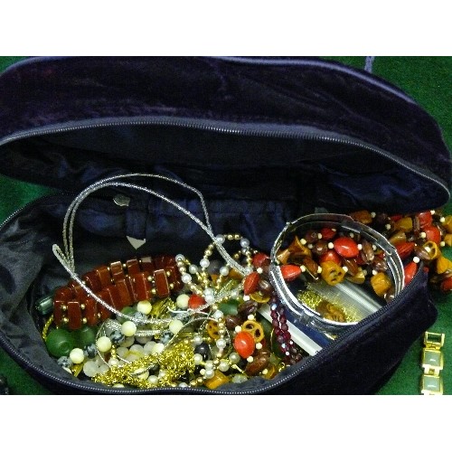 38 - VELVET JEWELLERY BAG WITH LOTS OF HIGH END DESIGNER JEWELLERY INSIDE.