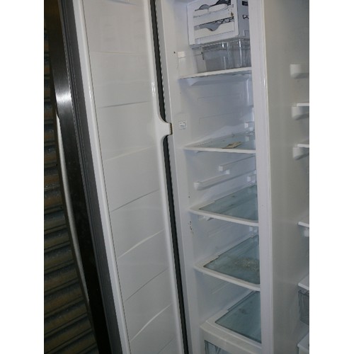 443A - BEKO - AMERICAN STYLE FRIDGE FREEZER, MODEL NUMBER GNEV221APX, DOUBLE DOORS WITH WATER DISPENSER.