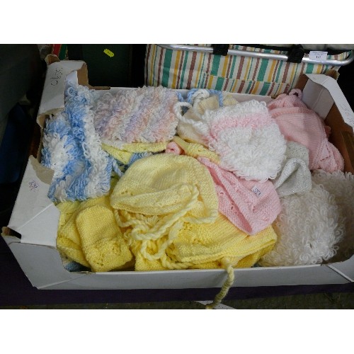 166 - BOX OF KNITTED BABY HATS AND BOOTIES.