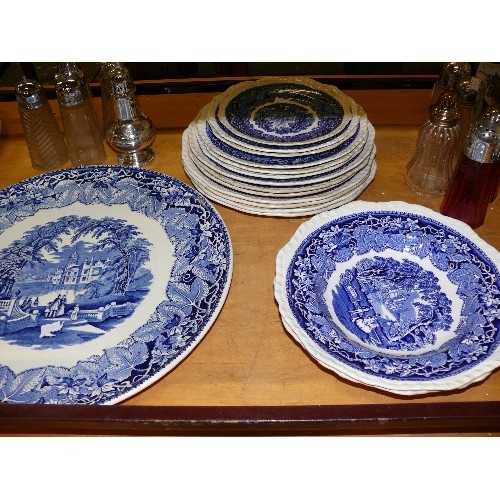 234 - LARGE QUANTITY OF MASONS VISTA DINNERWARE, SOME EARLY 20TH CENTURY.  INCLUDES LARGE TUREEN, TRIANGUL... 