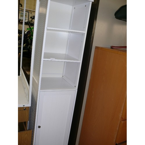 445 - TALL SLIMLINE CABINET WITH CUPBOARD AND SHELVES IN WHITE.