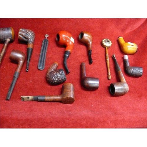 61 - A NICE SELECTION A VARIOUS PIPES AND RELATED ITEMS.