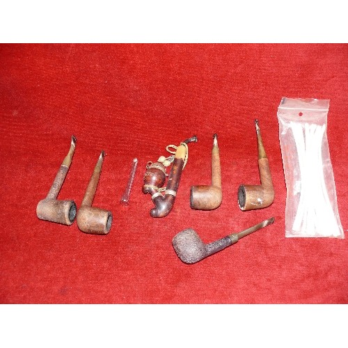 72 - A SELECTION OF VARIOUS PIPES ETC.