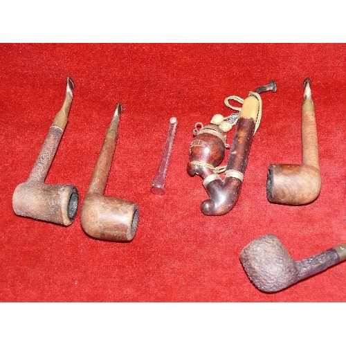 72 - A SELECTION OF VARIOUS PIPES ETC.