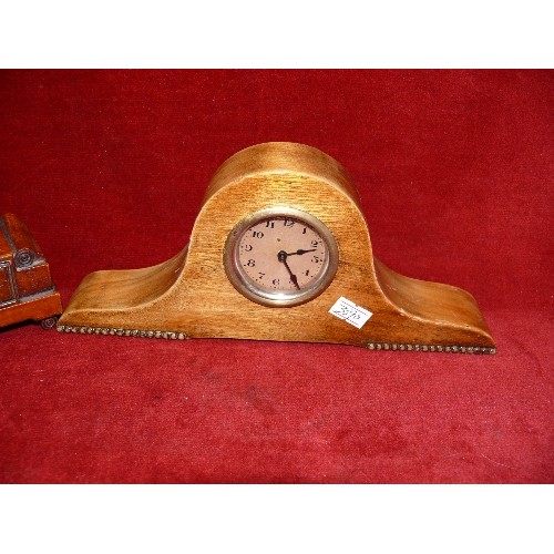 84 - FOUR SMALL DECORATIVE MANTLE CLOCKS.