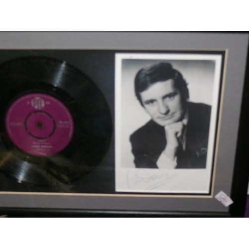 117 - A FRAMED AND GLAZED LONNIE DONEGAN RECORD AND SIGNED PHOTO.