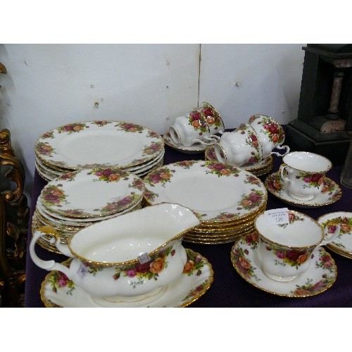 139 - A NICE COLLECTION OF ROYAL ALBERT 'OLD COUNTRY ROSES' CHINA TO INCLUDE PLATES, CUPS AND SAUCERS, SAU... 
