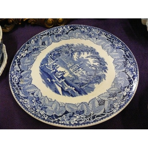 143 - A COLLECTION OF FIVE MASON'S 'VISTA' SERVING BOWLS AND PLATTERS.