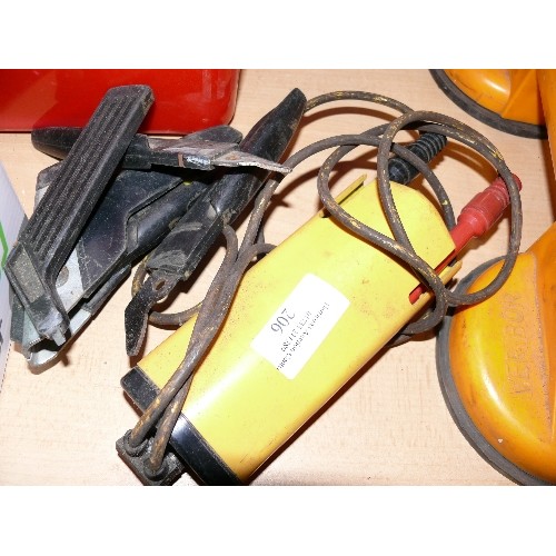 206 - AN ELECTRICAL TESTER AND METAL CUTTING TOOLS.