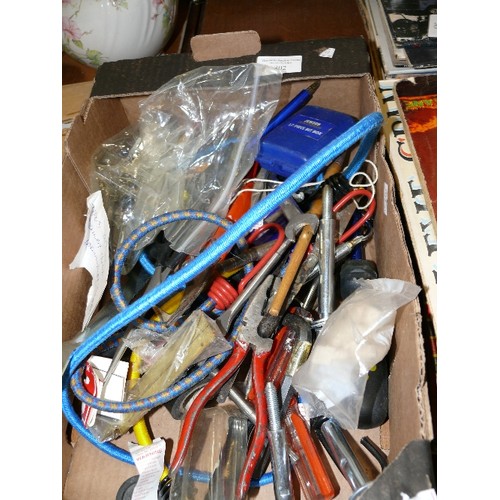 302 - A BOX OF MIXED TOOLS TO INCLUDE SCREWDRIVERS, PLIERS ETC.