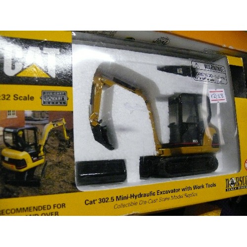 230 - A CAT 302.5 MINI-HYDRAULIC EXCAVATOR WITH WORK TOOLS 1:32 SCALE, BOXED.