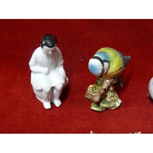 10 - A BESWICK BLUE TIT FIGURE PLUS A COLLECTION OF MINATURE HORSES, A PIG AND A PERSON ON A CHAMBER POT.