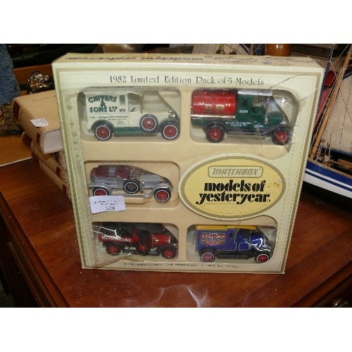 326 - MATCHBOX 'MODELS OF YESTERYEAR' BOX SET OF CARS.