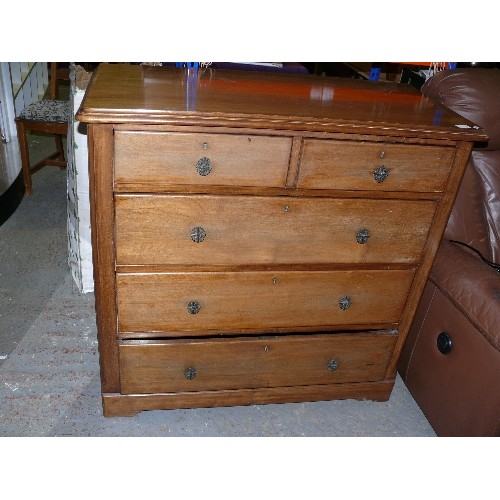 425 - REPRODUCTION ATTRACTIVE CHEST OF DRAWERS 2/5.