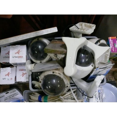 406 - LARGE LOT OF SWAN CCTV CAMERAS, MOVEABLE CAMERAS IN WEATHER GUARDS.